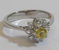 SU7049 Weißgoldring  mit  gelbem  Diamant