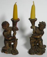 SK3006 Zwei figürliche Kerzenhalter