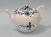 PK-020 Teekanne  Meissen  Blaudekor