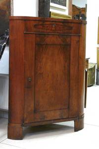 MB9024 Biedermeier - Eckschrank  (Encoignure)