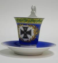 PK1049 Tasse  mit  Untertasse   KPM   Berlin  „Eisernes  Kreuz“