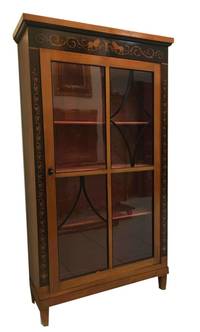 MB9005 Biedermeier - Vitrine