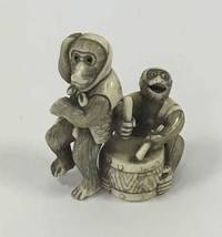 AS10003 Netsuke   Affendressur