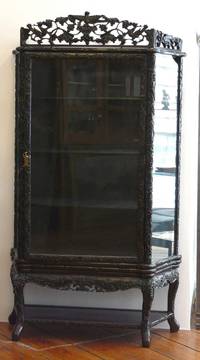 MB9071 Chinesische  Vitrine